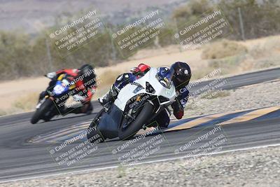 media/Oct-30-2025-Racers Edge (Thu) [[dabbdaf680]]/2-A Group/Session 5 (Turn 6)/